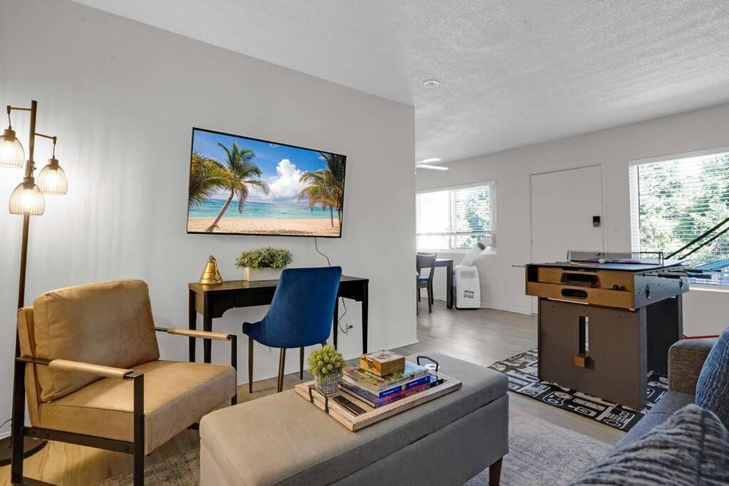 6Th Haven, Arcade, King Bed, Games, 1 Mile To Beaches Long Beach Esterno foto